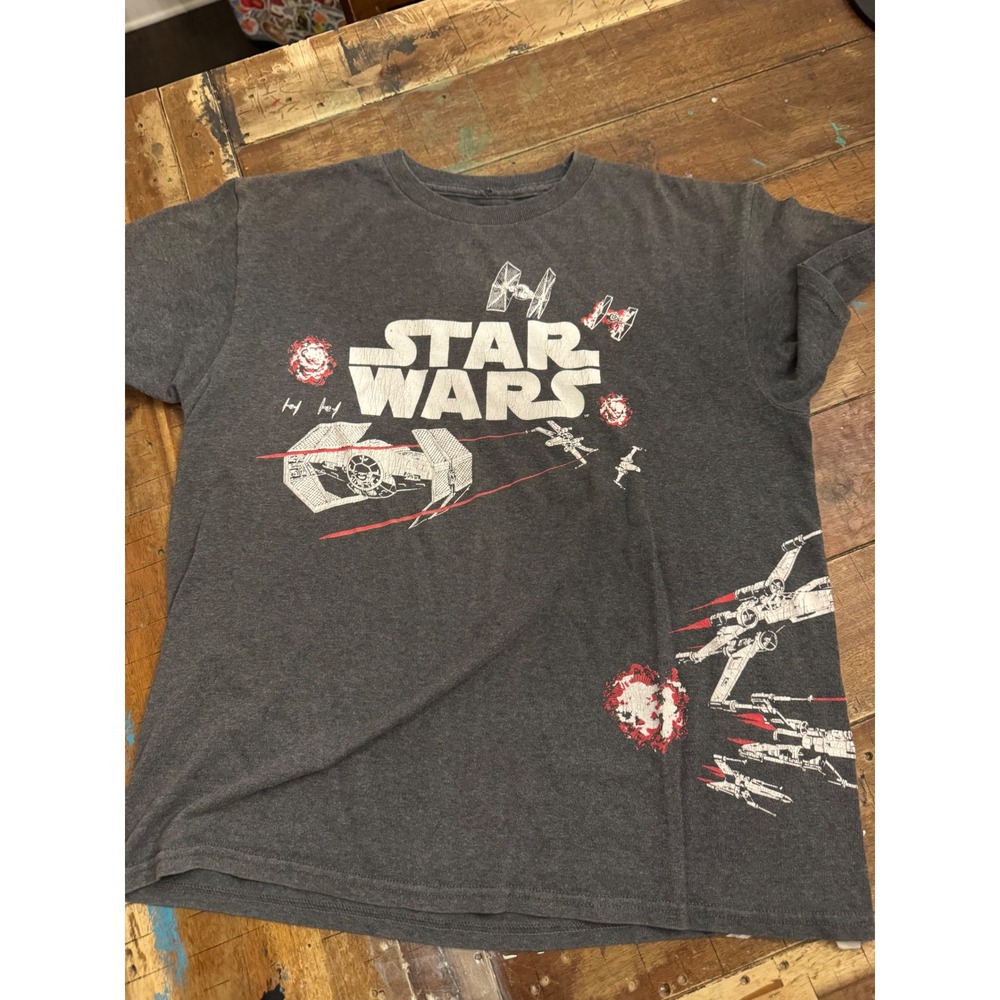 Star Wars Boys Graphic T-Shirt Charcoal Gray Space Battle Size 2XL 18